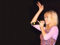 Christina Aguilera zingend wallpaper.